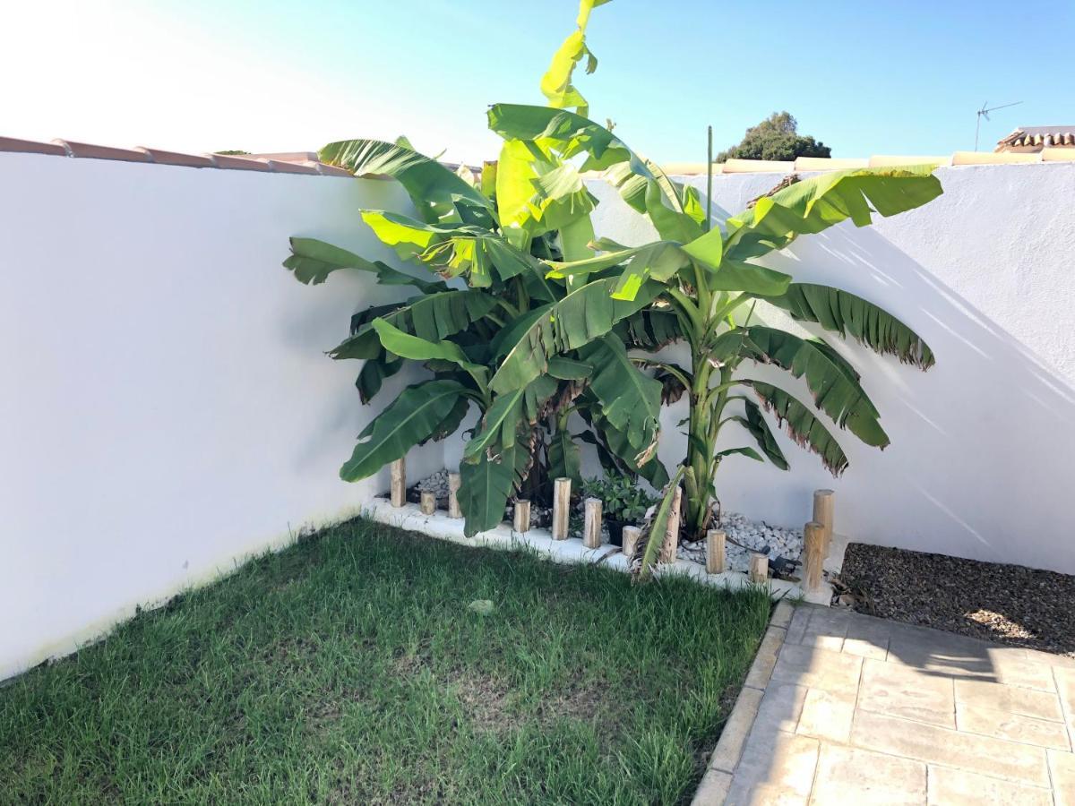 Villa Palapa Beach , Chalet Con Piscina Privada Y Muy Cerca Del Mar à Chiclana de la Frontera Extérieur photo